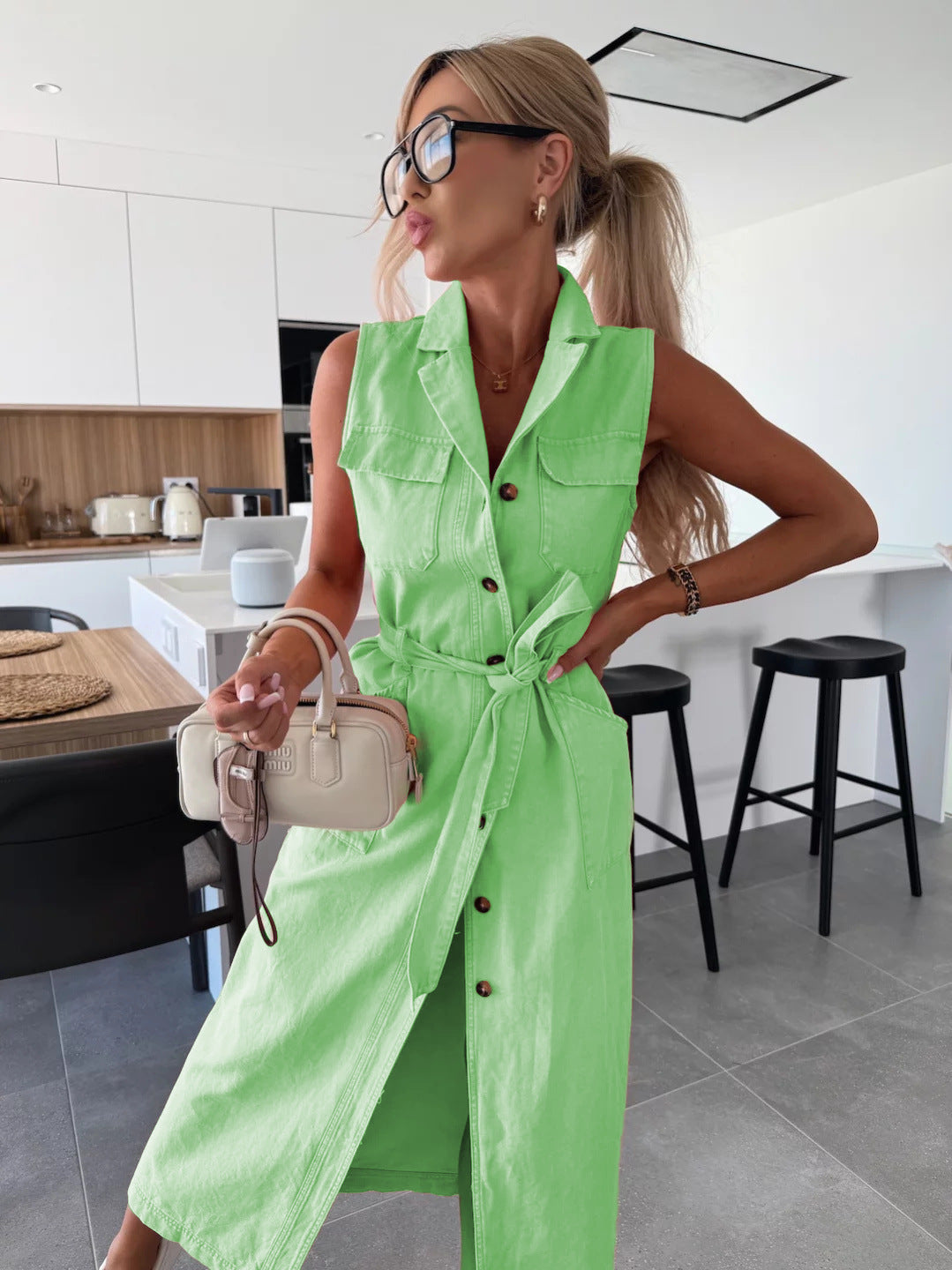 Effortless Chic Button-Down Dress